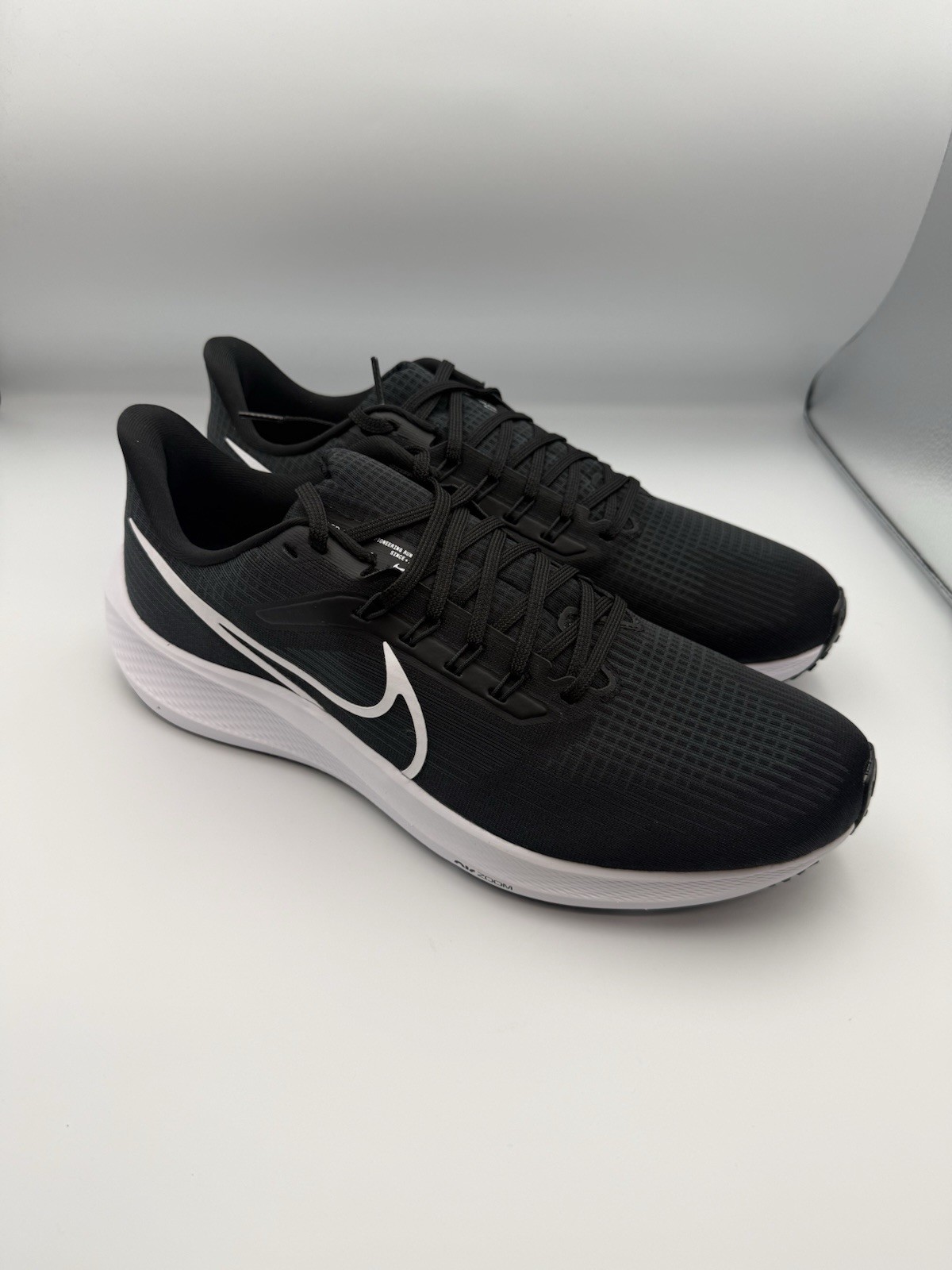 Nike Air Zoom Pegasus 39 Black White Me’ns Size 13 Running Shoes DH4071 001 New