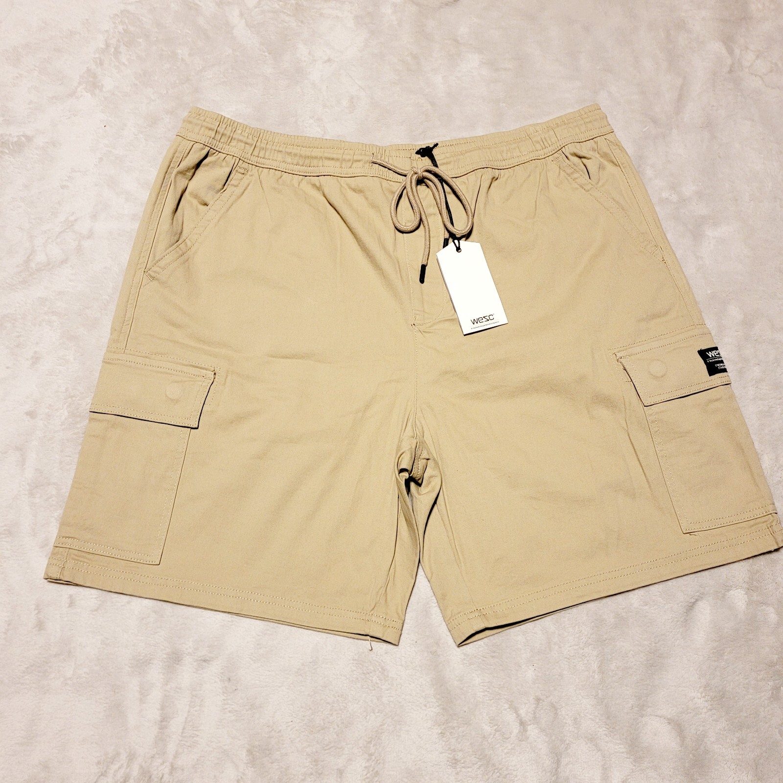 WeSC Cargo Shorts Mens Size XL Womens Size 2XL Pockets Outdoors Logo Beige New