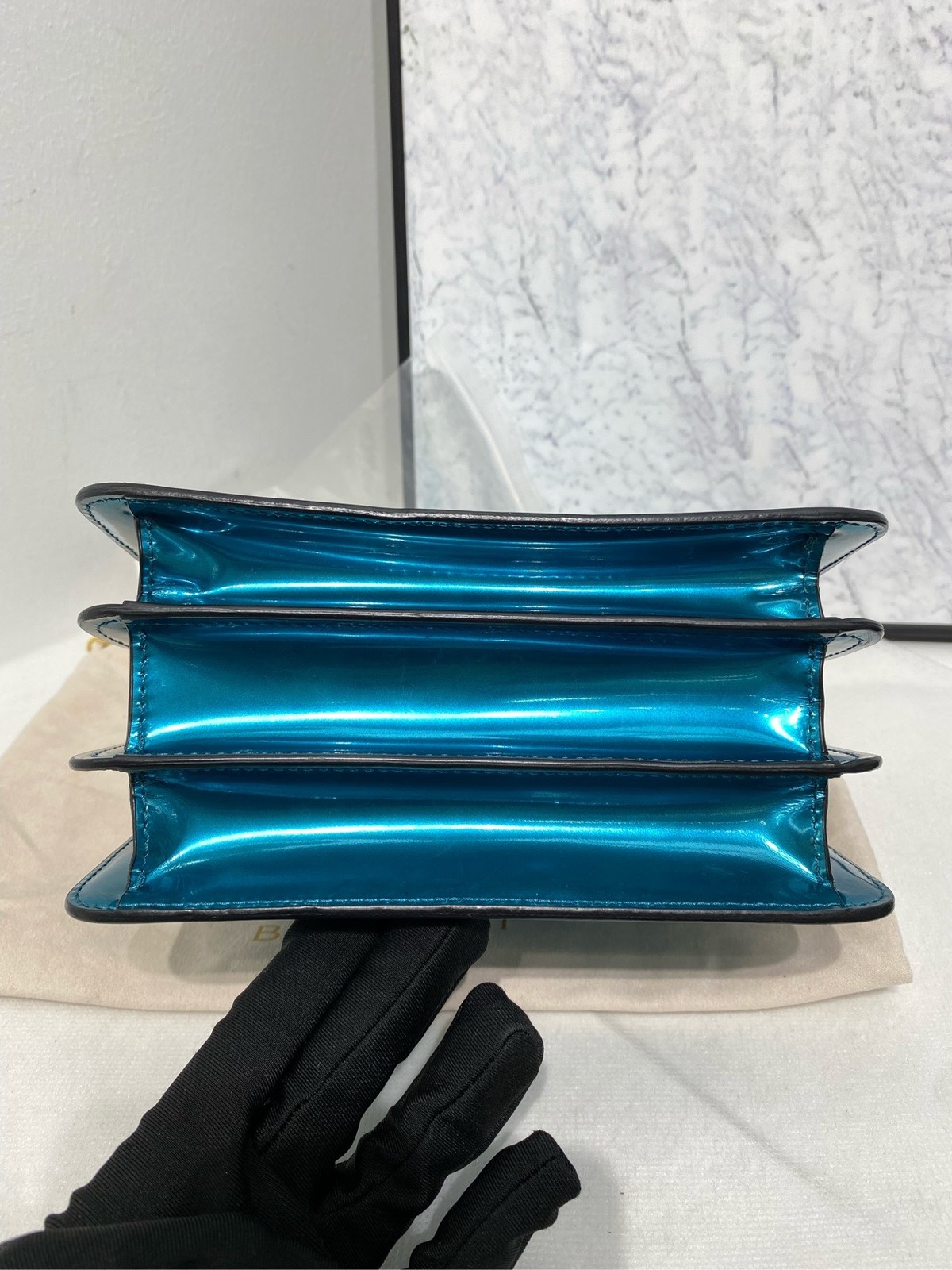 Bvlgari Pre-Owned Authentic Satchel Blue 18*16*9.5 cm – 7.1*6.3*3.7 inches