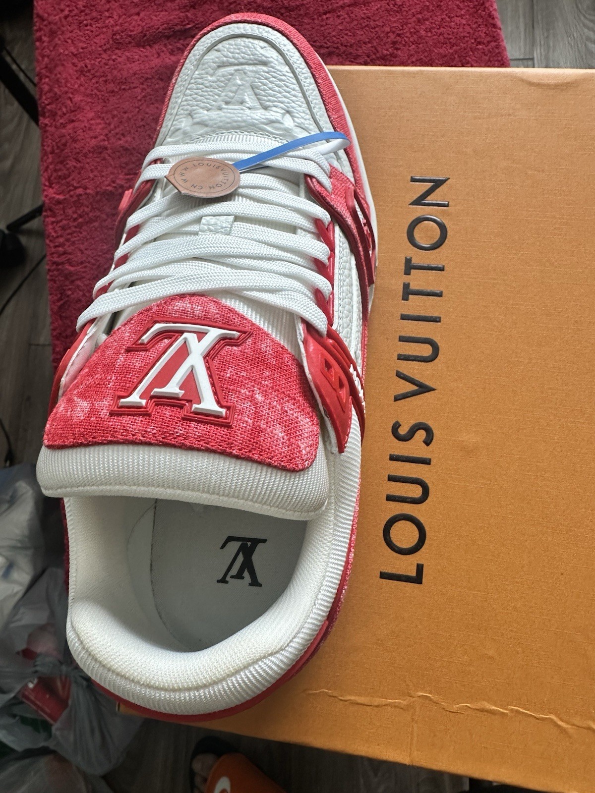 Louis Vuitton Trainer Men’s Low Top Lace-Up Logo Sneakers Red/White New Box