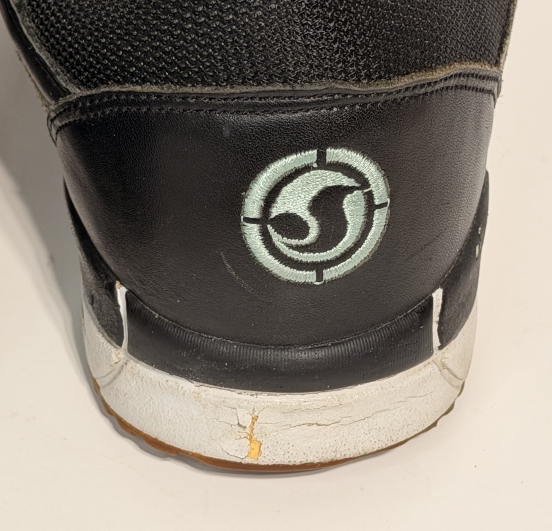 DVS HUF 4 Vintage Skateboard Skate Shoes Men’s Size 11.5 Brown/Black/Pink EUC