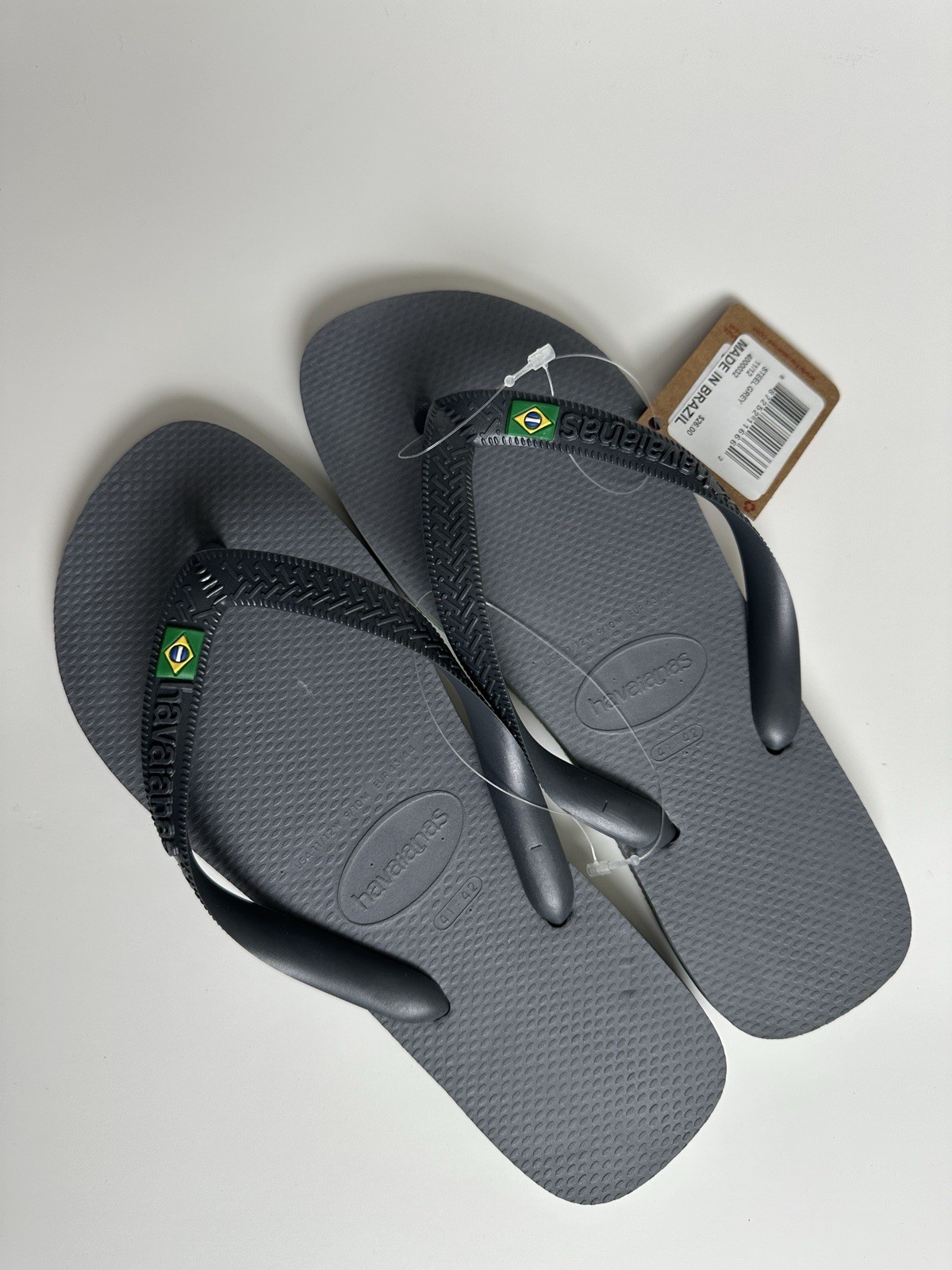 Havaianas Brazil Logo Flip Flops Steel Gray Size Mens 9/10 Womens 11/12 NWT