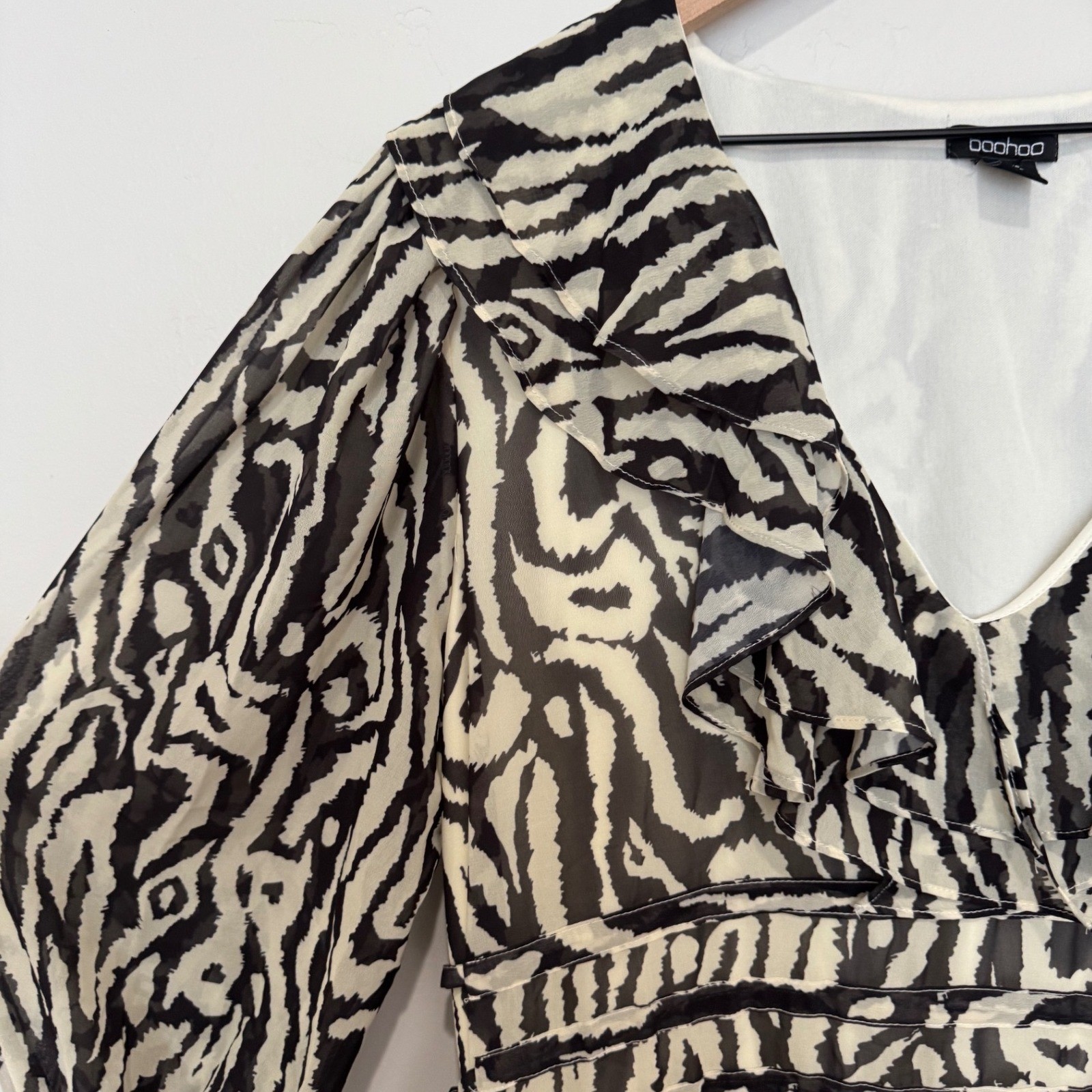 Boohoo Zebra Print Ruffle Mini Dress Long Sleeve Tie Waist Party Going Out US 14