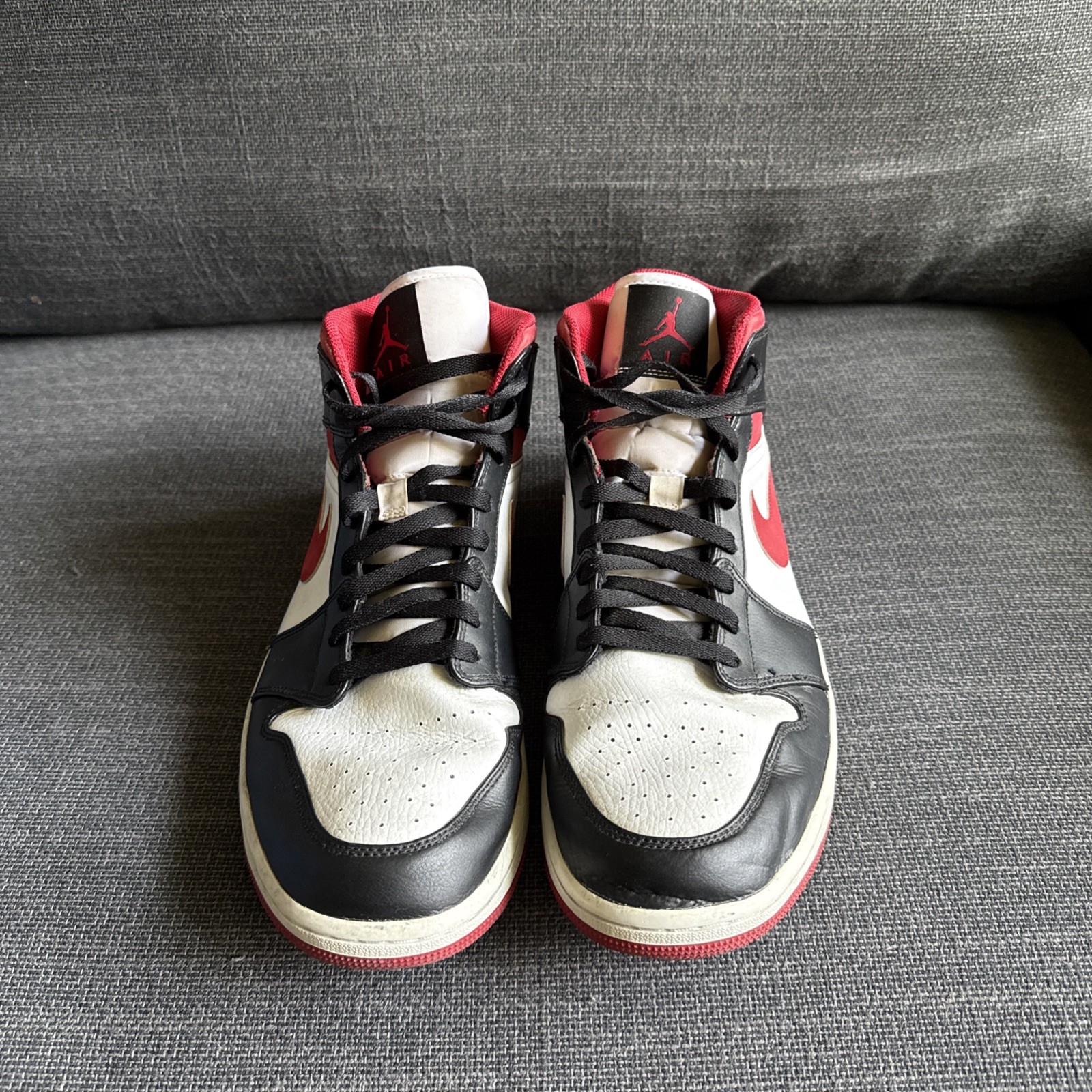 Jordan Air Jordan 1 Retro Mid Red/Black