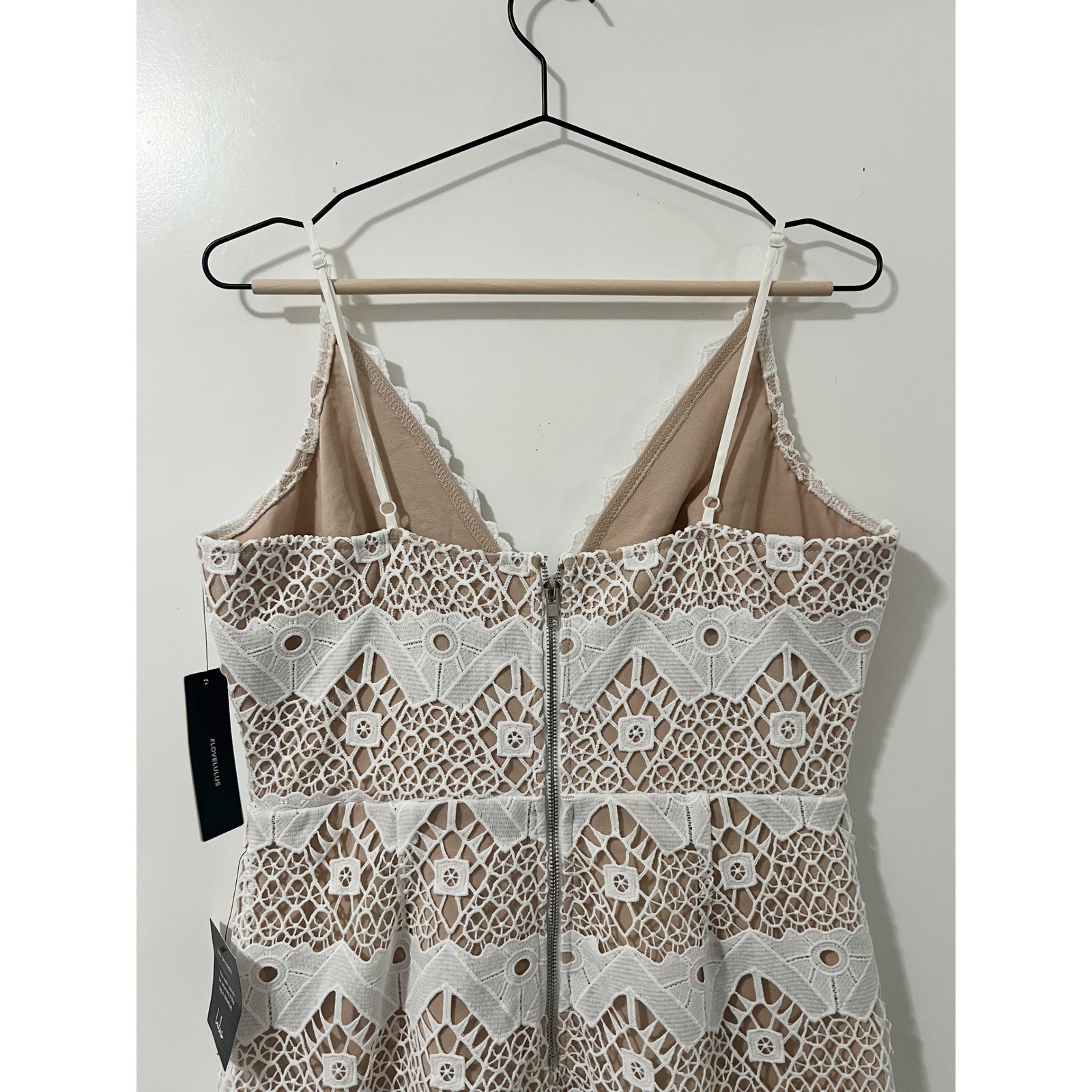 Lulus Remarkable White Lace Bodycon Dress Mini Nude Lining Adjustable Strap