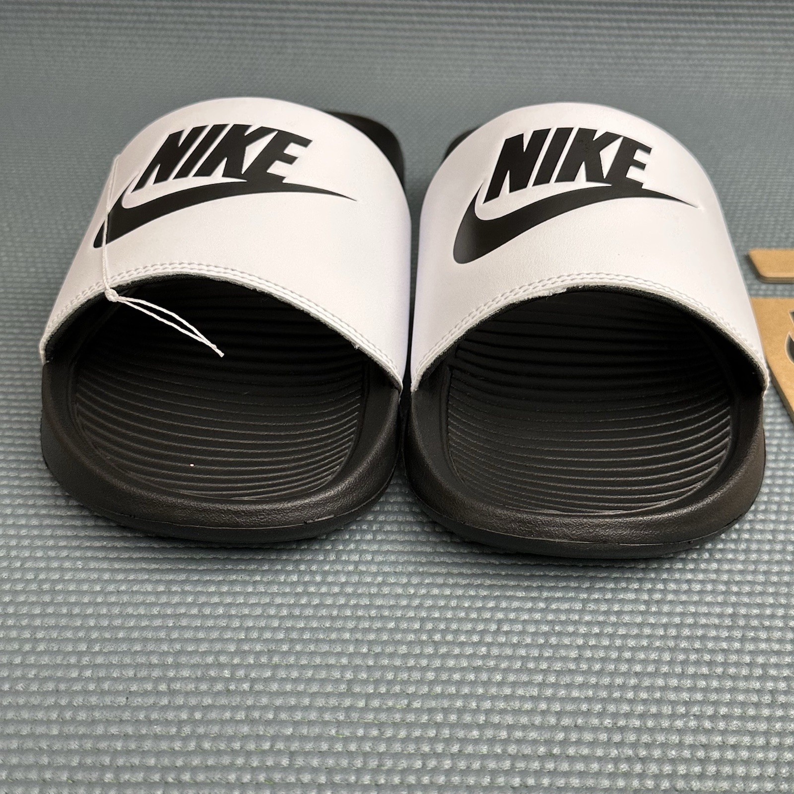 Nike Victori One Slide CN9675-005 Black White Men’s 12 Sandals Slides New NIB