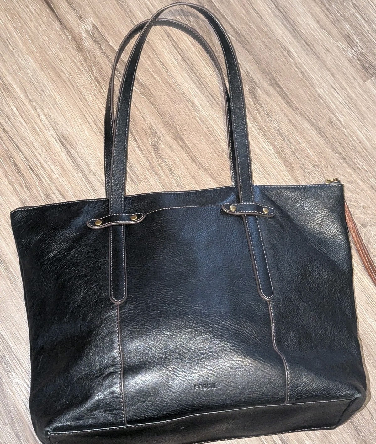 Fossil Felicity Black Leather Tote SHB1981001 Shoulder Bag Purse Brass Accents