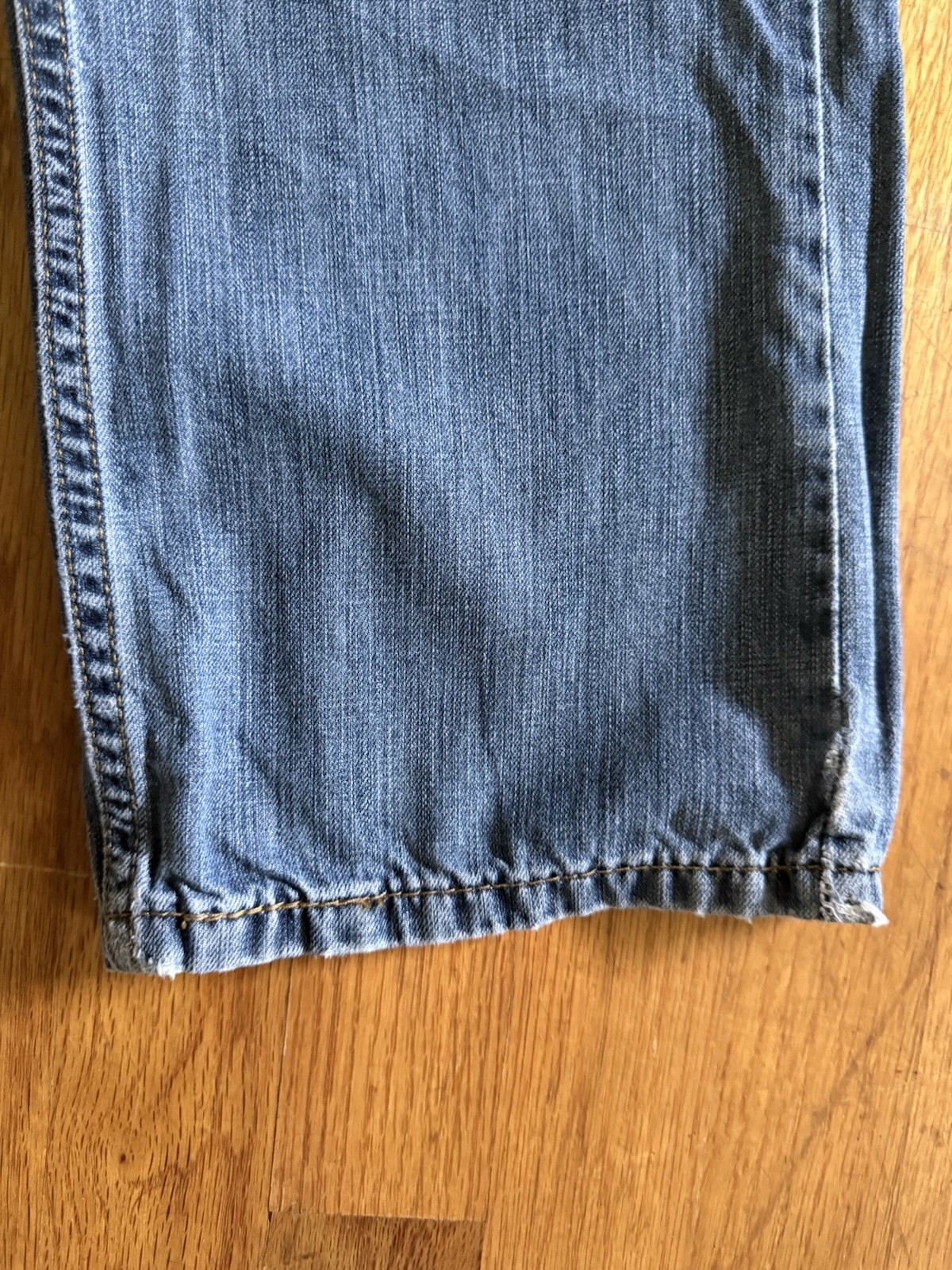 Levi’s 505 Men’s 30×32 Straight Fit Blue Medium Wash Cotton Denim Jeans Mid Rise