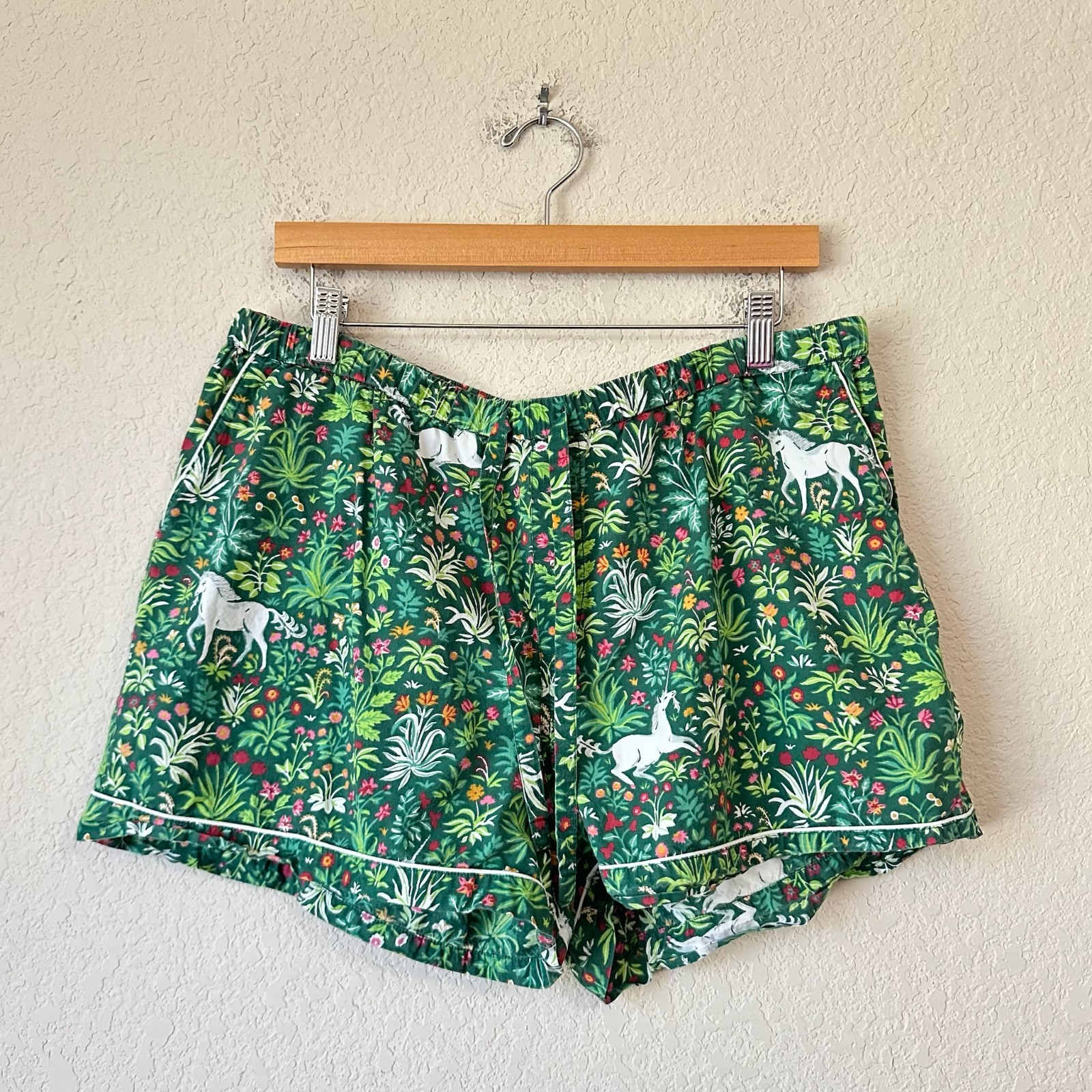 PRINTFRESH Unicorn Garden Pajama Shorts Set Womens L Green Short Sleeve Shirt