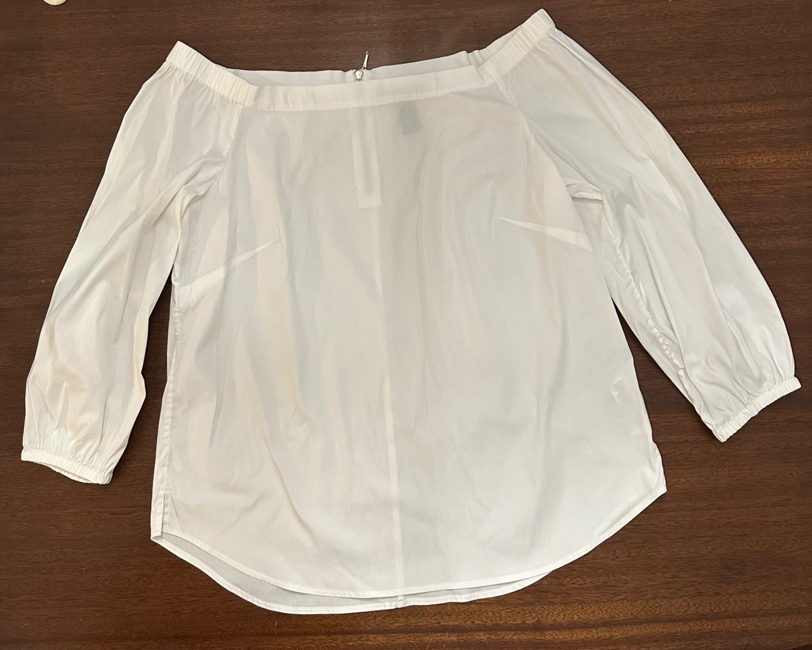 White House Black Market Off Shoulder Blouse Zip Back Size Large (TWO)