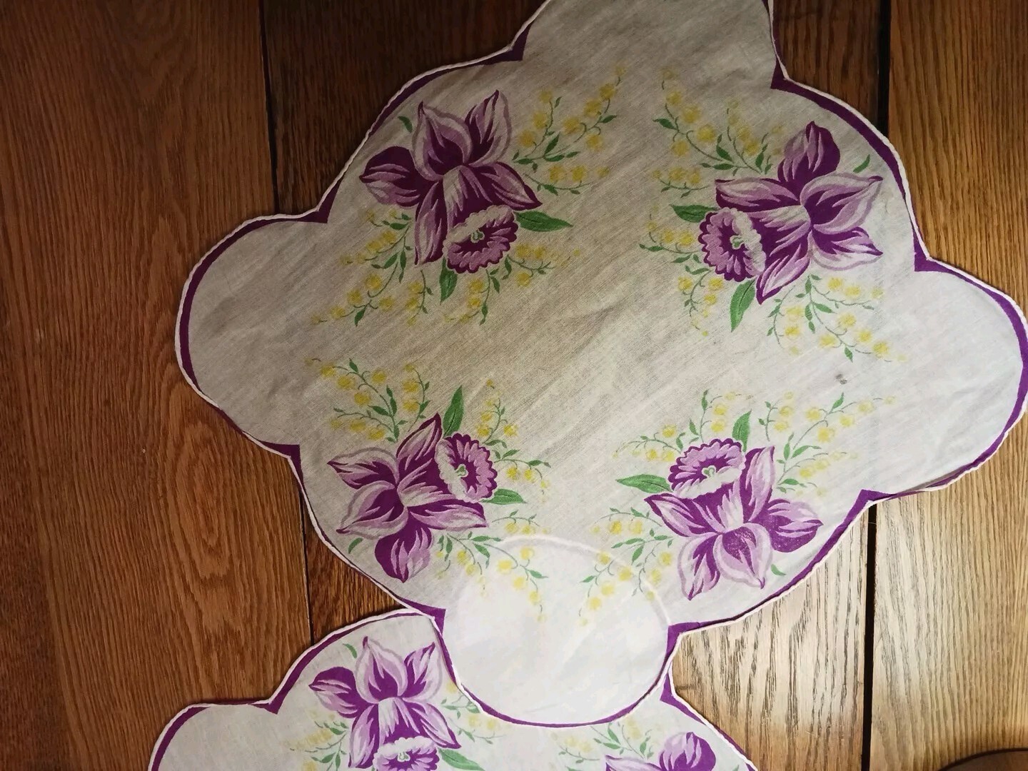 2 Vintage Ladies Hankies -Pretty Purple Irises. 11 X 11.5 in. Nice Condition.