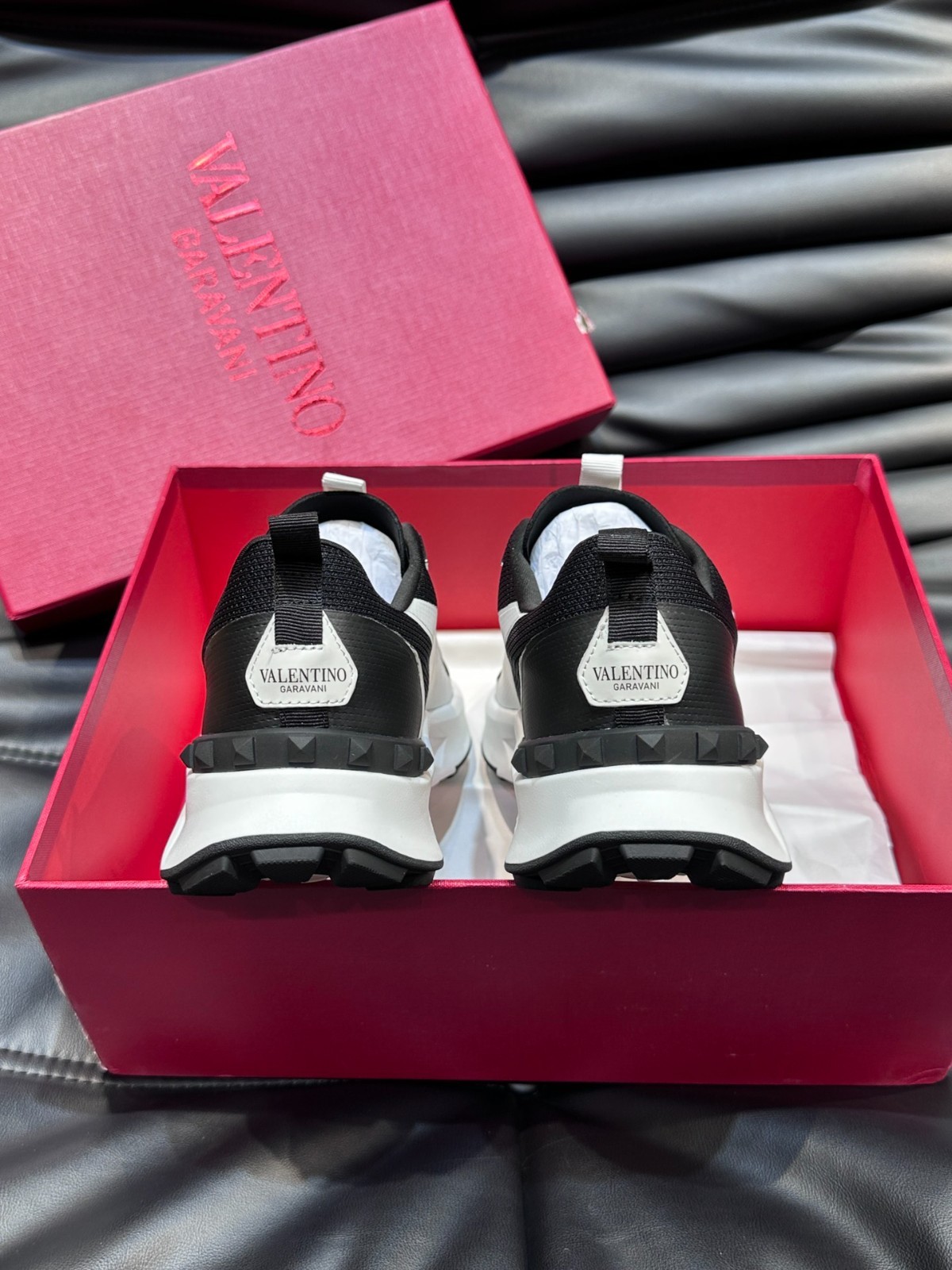 Valentino Garavani Black White Knit Sneakers Running Shoes EU 38-45 With Box New