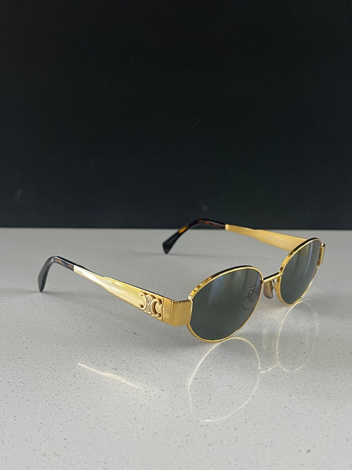 CELINE CL40235U Triomphe Metal 01 oval GOLD sunglasses