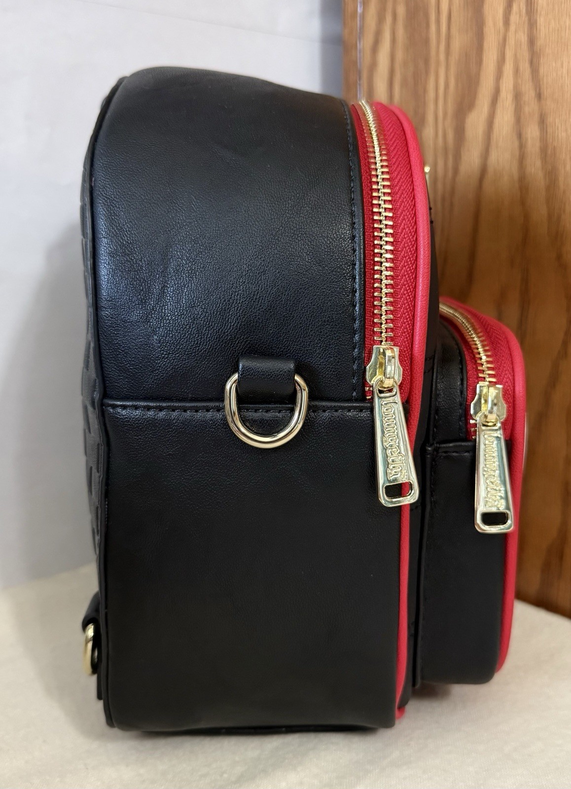 NWT Eight3Five Exclusive Disney Cruella Convert. Loungefly Backpack/crossbody