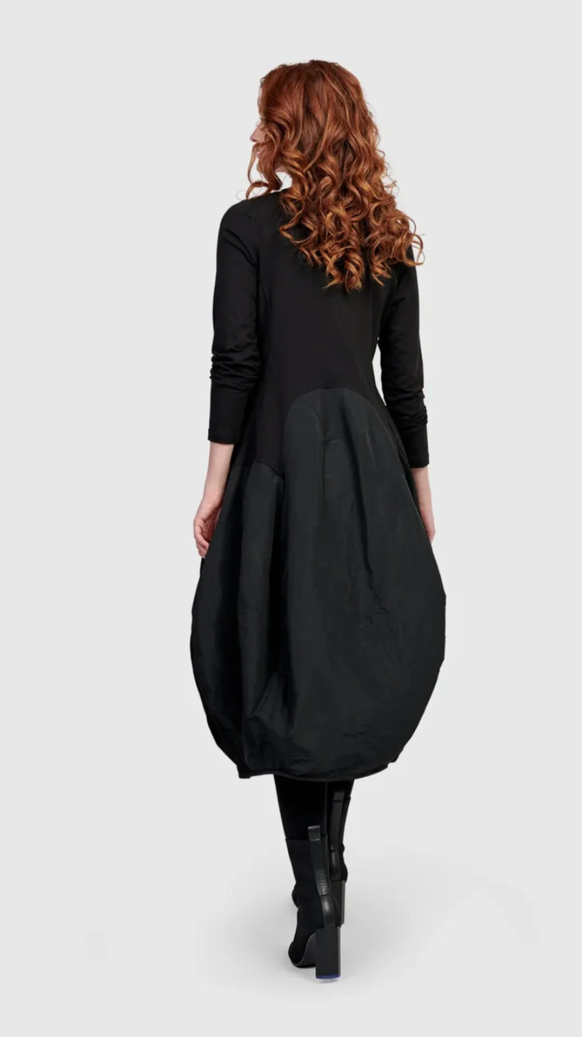 ALEMBIKA URBAN MAXIMA CREW COCOON DRESS, BLACK, Size XL