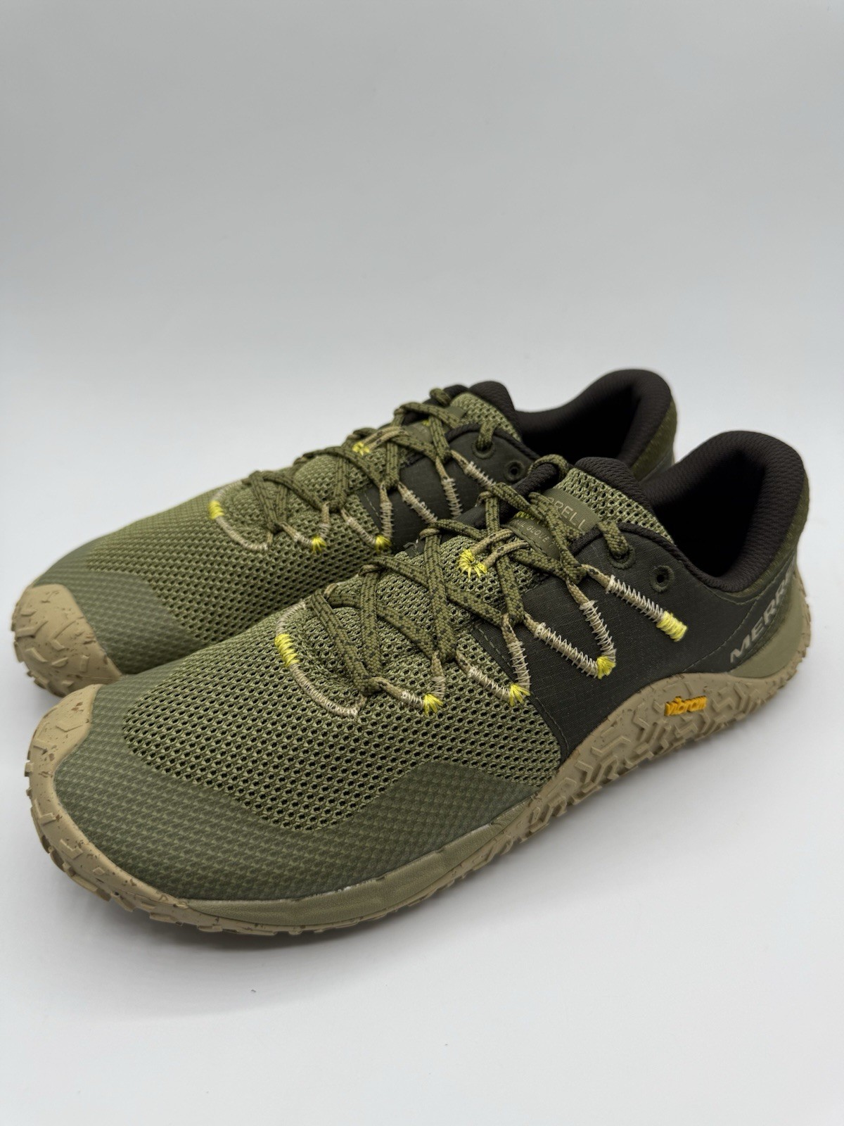 Merrell Trail Glove 7 Barefoot Hiking Shoes Men’s J068141 Avocado/Beluga Vibram