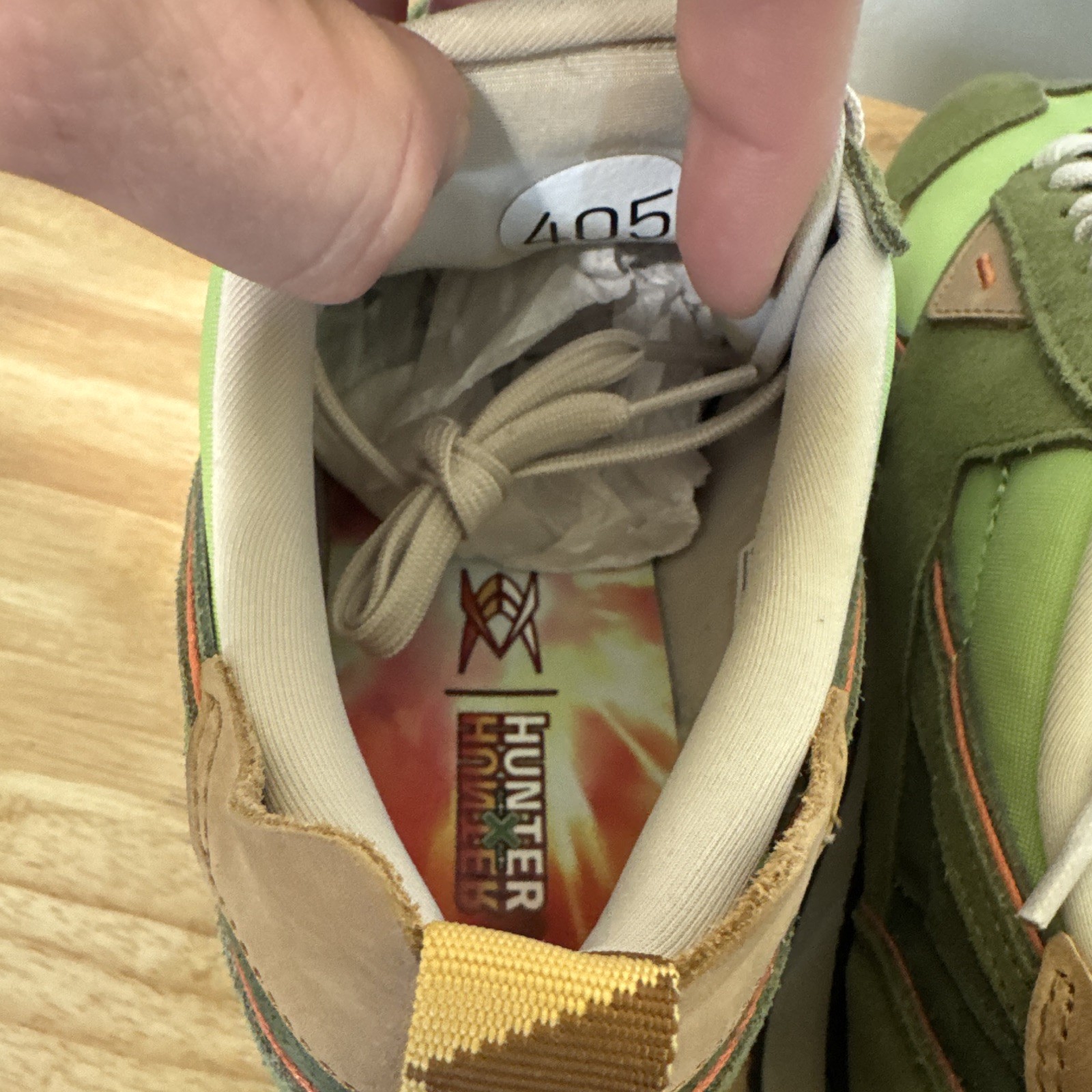 Reebok 10.5 Hunter x Hunter LX2200 Gon Suede Sneakers Green/Tan