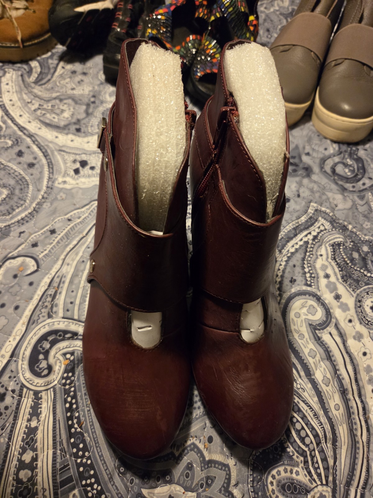Womens Burgandy Platform Booties Size 8