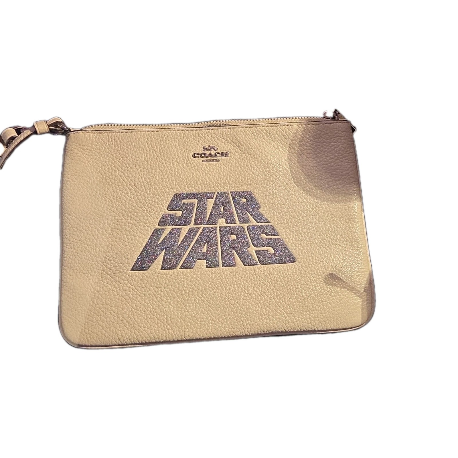 Coach x Star Wars Beige Logo Wristlet Zip Pouch Limited Edition Pockets