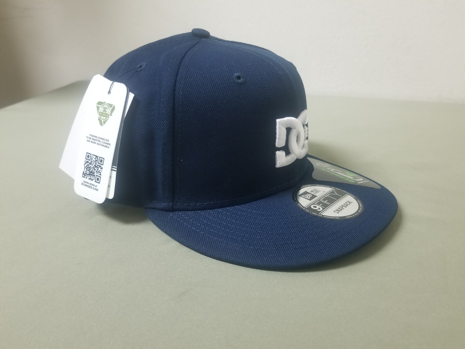 New DC Shoes Skate Empire Fielder Snapback Baseball Cap.