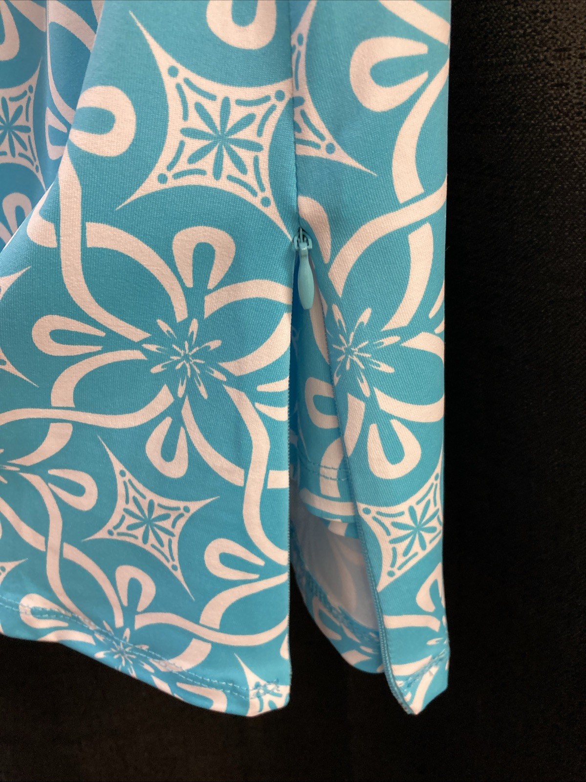 Lulu B 1X Skort Zippered Thigh Slit Two Zip Pockets Light Blue White UPF 50