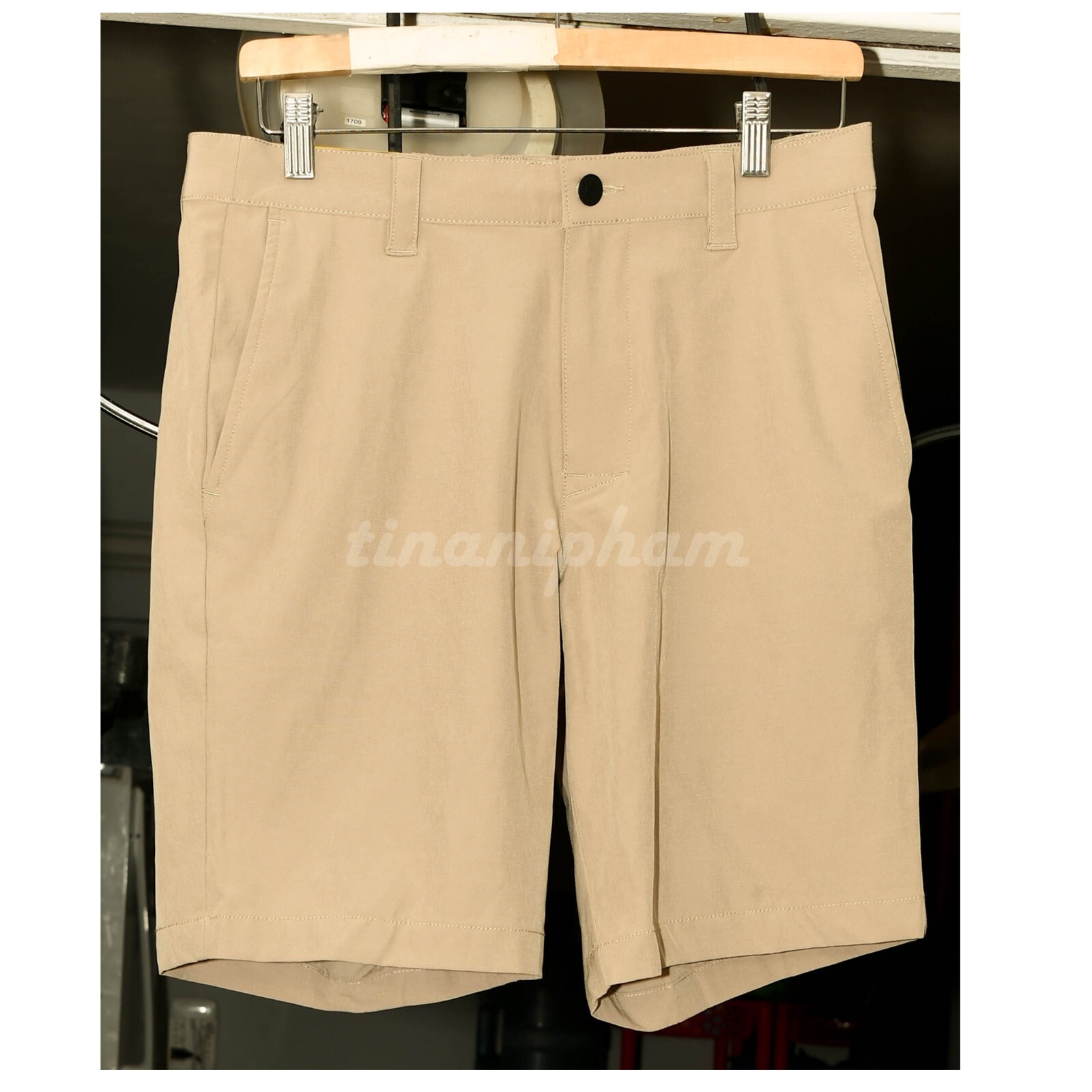 Many colors NWT Banana Republic Men’s Flat Front Short