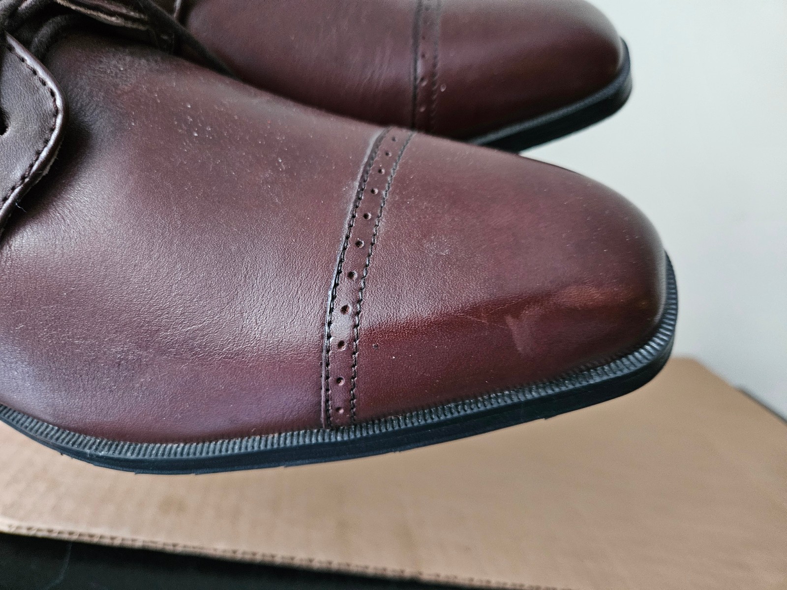 Joseph Abboud Brown Leather Cap Toe Oxford Shoes Mens size 9.5 NEW