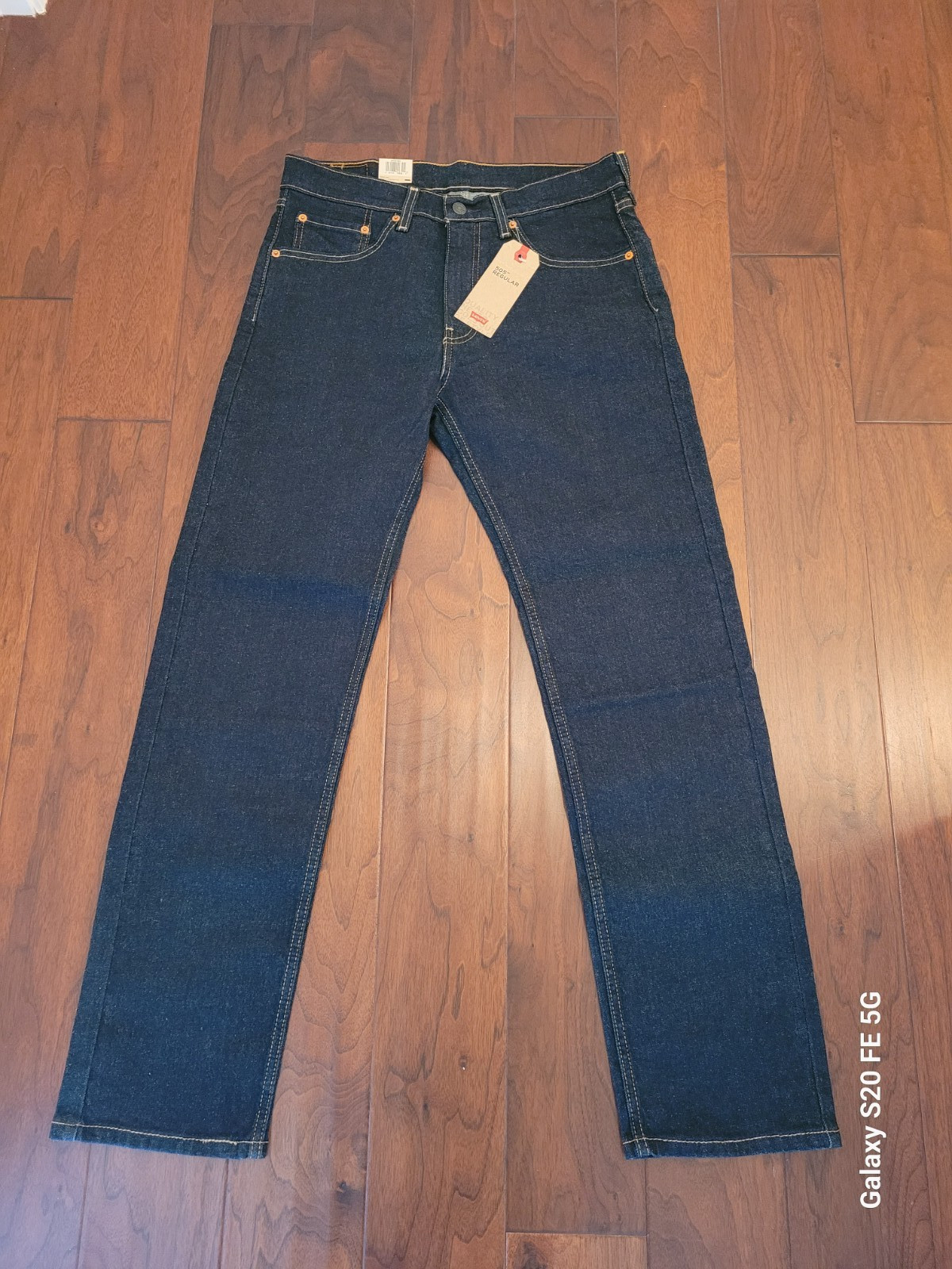 NWT Levis 505 Jeans Men’s 32×32 Dark Wash Blue Denim Regular Straight Zip Fly