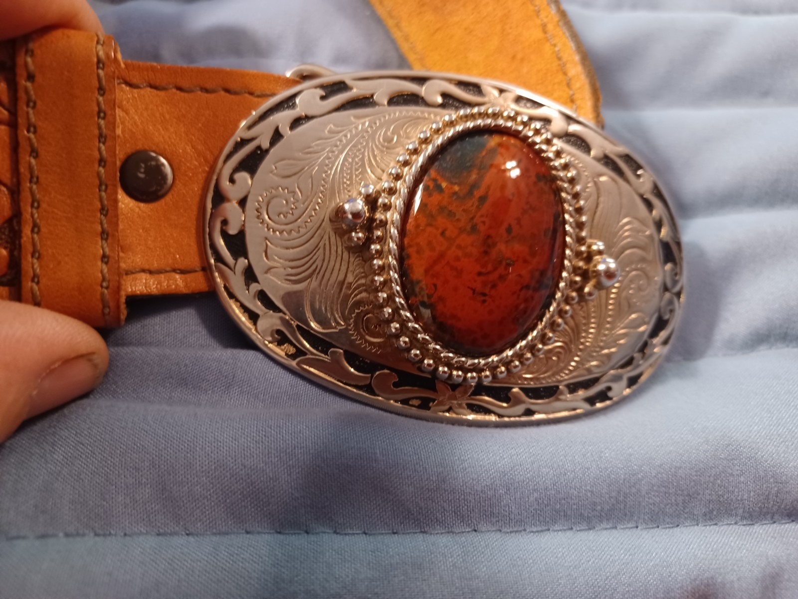 Vintage Used Comanche Brown Leather Belt With Stone Belt Buckle Size 40 (U28)