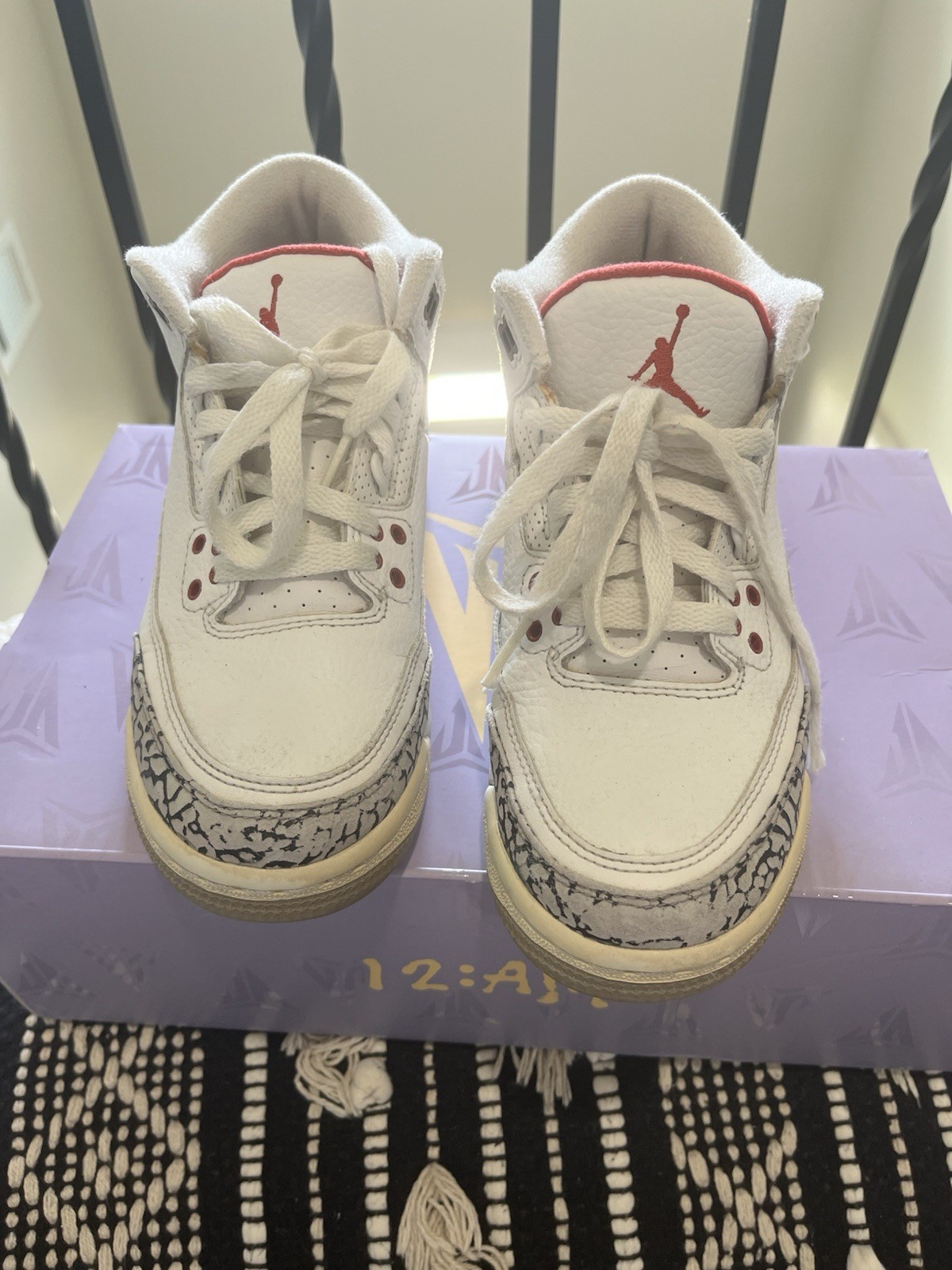 Jordan 3 OG white And Red Size 4.5