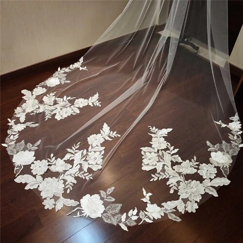 Floral Lace Wedding Veil Bridal with Comb 3 Meters Long Single Tier Head Veil