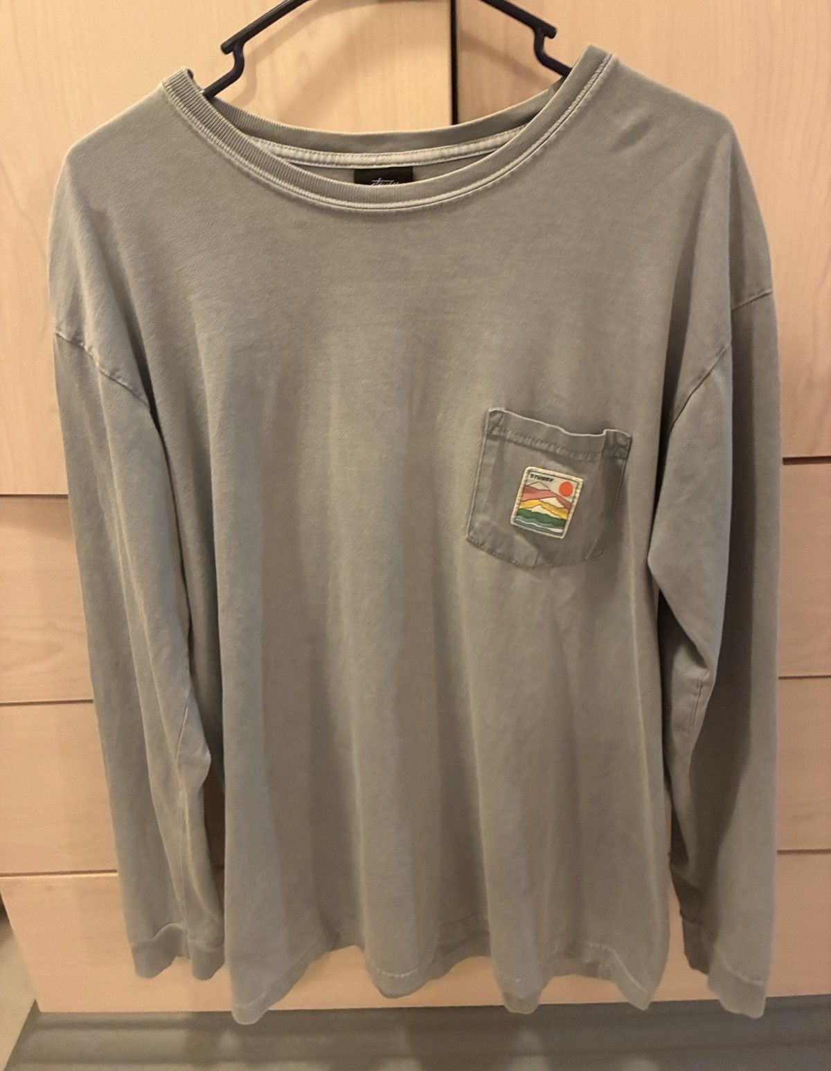 Stussy Men’s L Gray Long Sleeve Crew Neck T-Shirt Chest Pocket Logo Patch