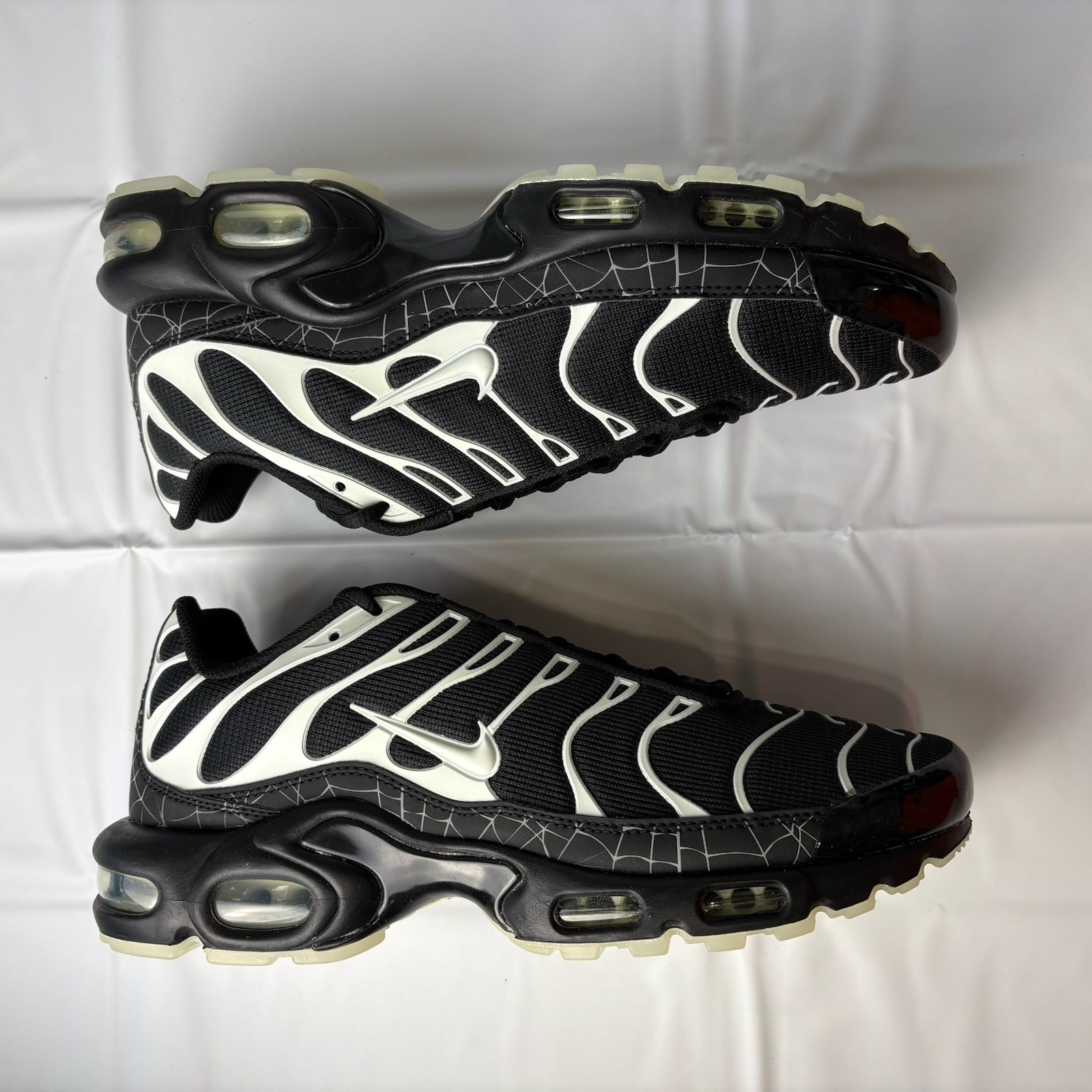Nike Air Max Plus TN Spider Web Halloween US Men’s Size 10 New in Box DD4004-001