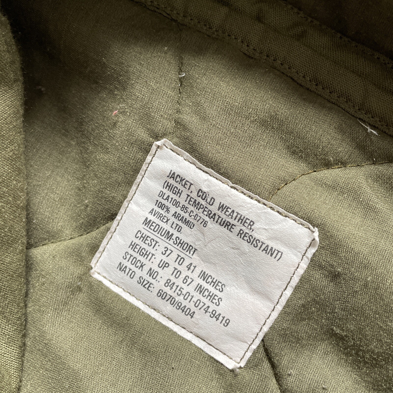 Vintage 1980s Avirex Aramid Cold Weather High Temperature Military Jacket M