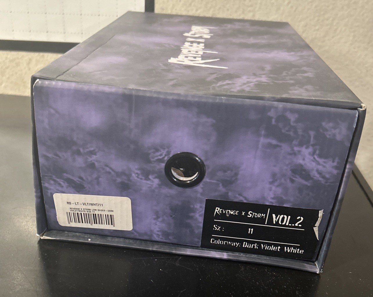 Revenge X Storm V2 Size 11 Dark Violet White Extra Laces Low Top