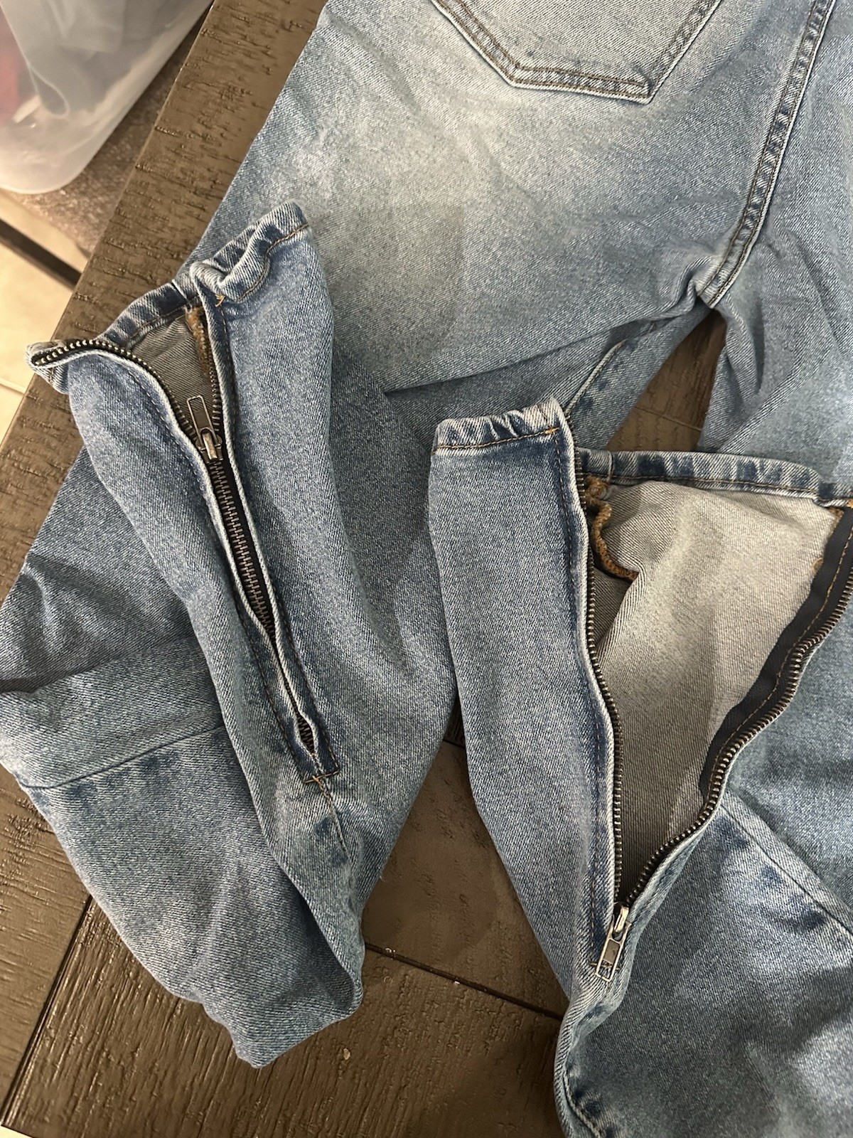 Nova Men’s Jeans Distressed Size 32