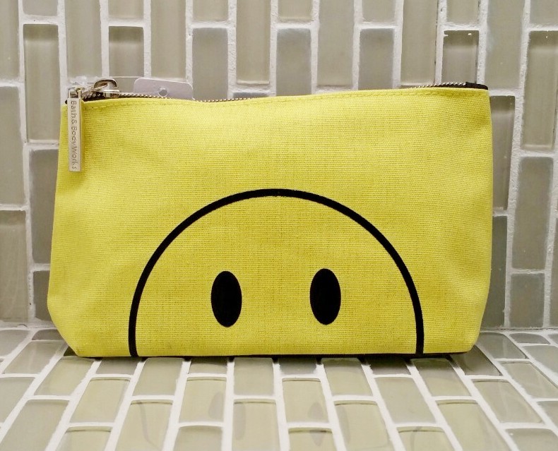 Bath & Body Works – COSMETIC BAGS – You choose