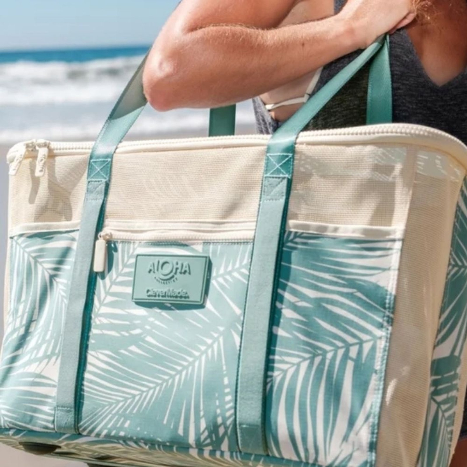 ALOHA Collection CleverMade Collapsible Beach Tote