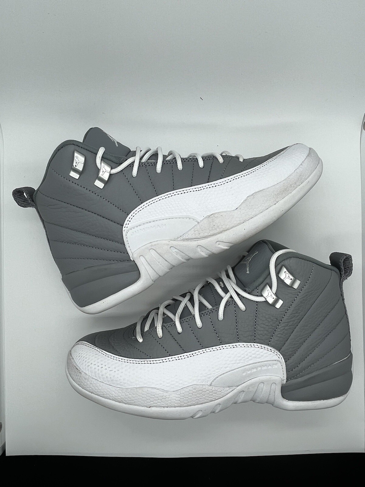 Jordan 12 Stealth 2022 Size 5.5