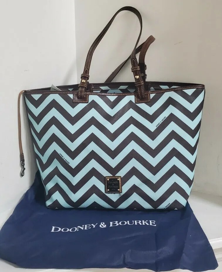 Dooney & Bourke Everyday Tote – 12 x 18 x 6 inches – SEE DESCRIPTION AND PICS