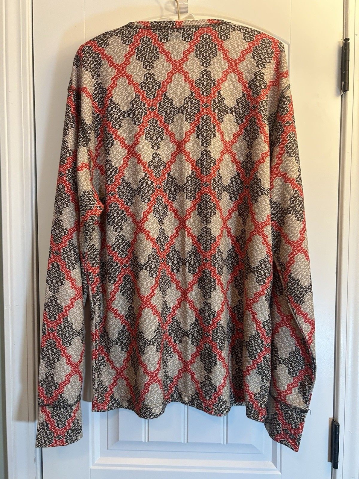DC Shoes Geometric Logo Long Sleeve Performance Shirt Mens Large Red Gray Top