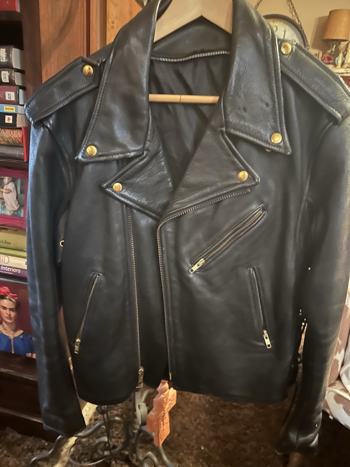 VINTAGE MOTORCYCLE LEATHER JACKET