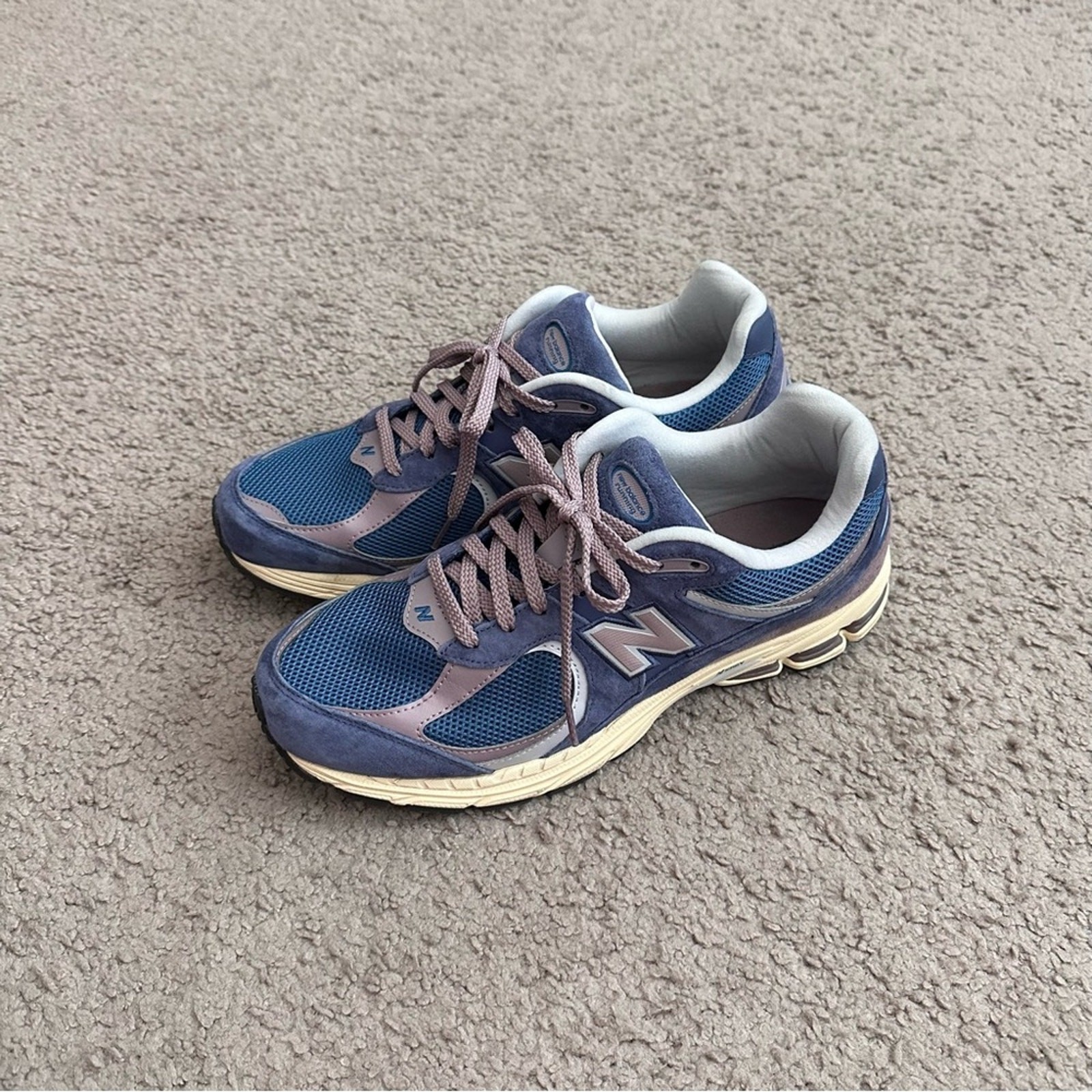 New Balance 2002R Sneakers Mens 12 Dream State