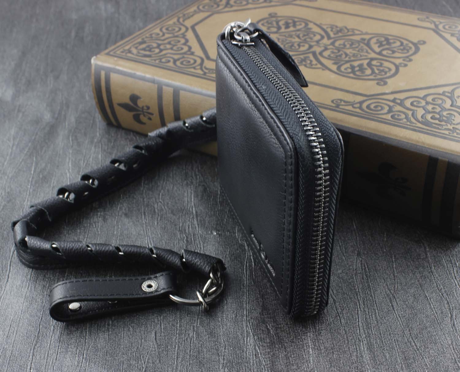 Wallet for Men Sheep Leather Zipper Card Biker Wallet With Safe Chain Black