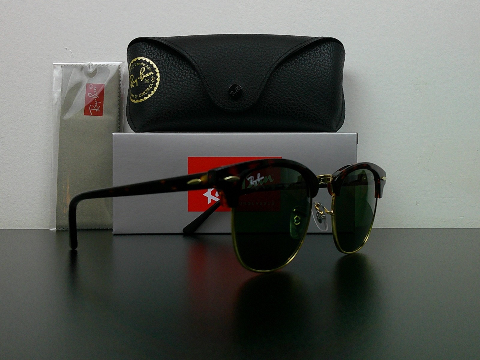 Ray-Ban RB3016 Clubmaster Sunglasses Tortoise & Gold G-15 51mm Never Worn