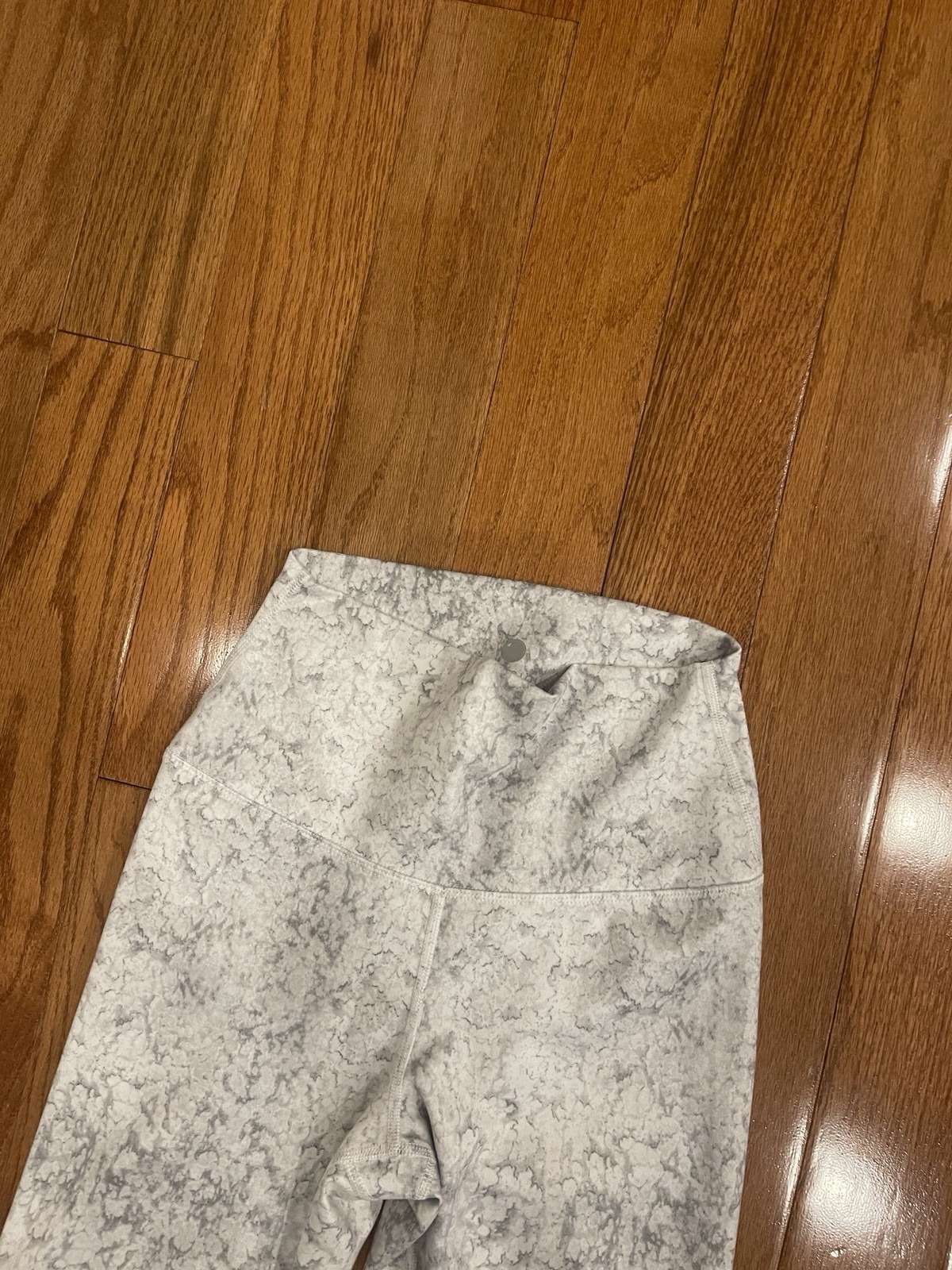 Yogalicious Lux Everyday Tight Gray White Marble High Rise Yoga Leggings Small
