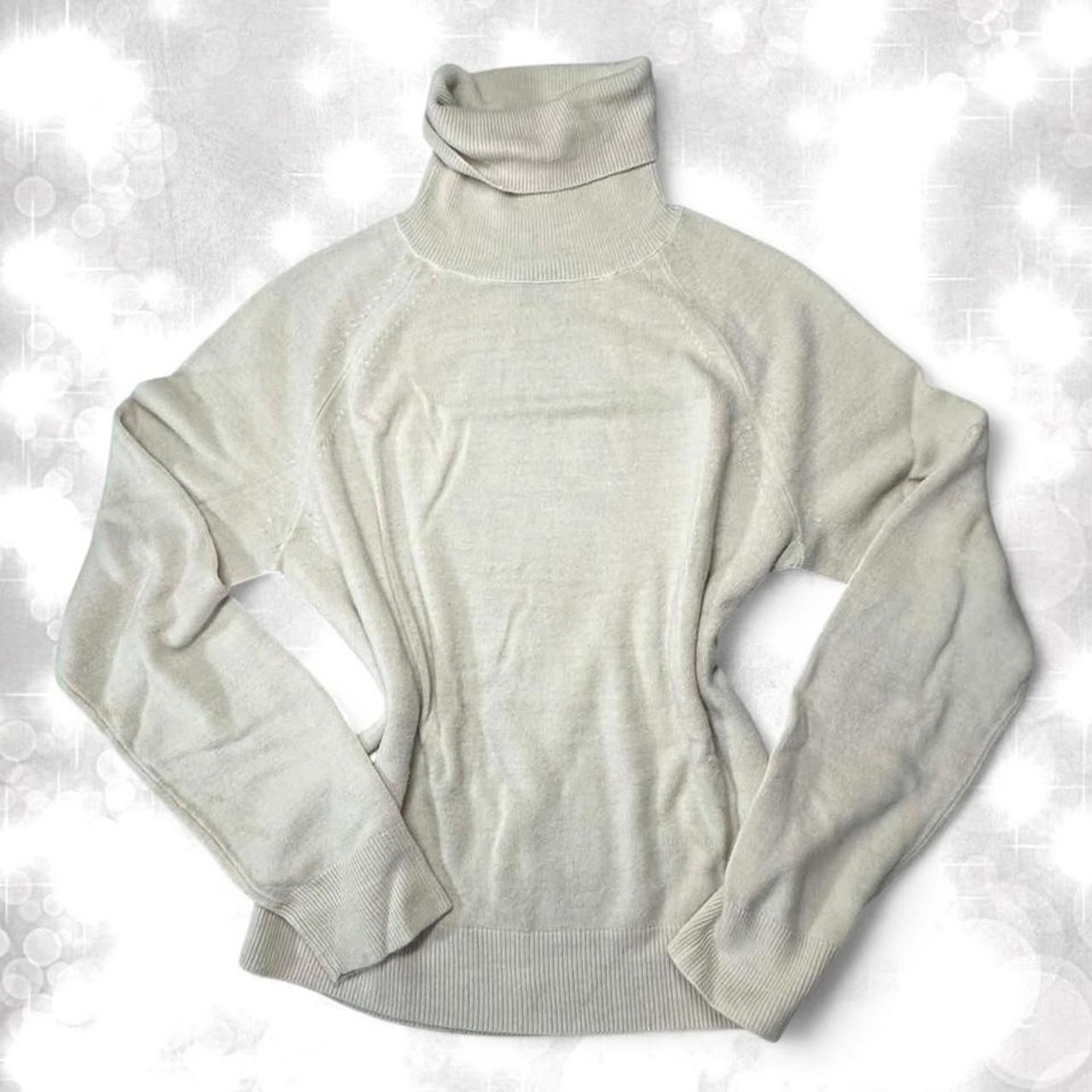 Luxury Preppy Chic Style Cream Turtle Neck Top