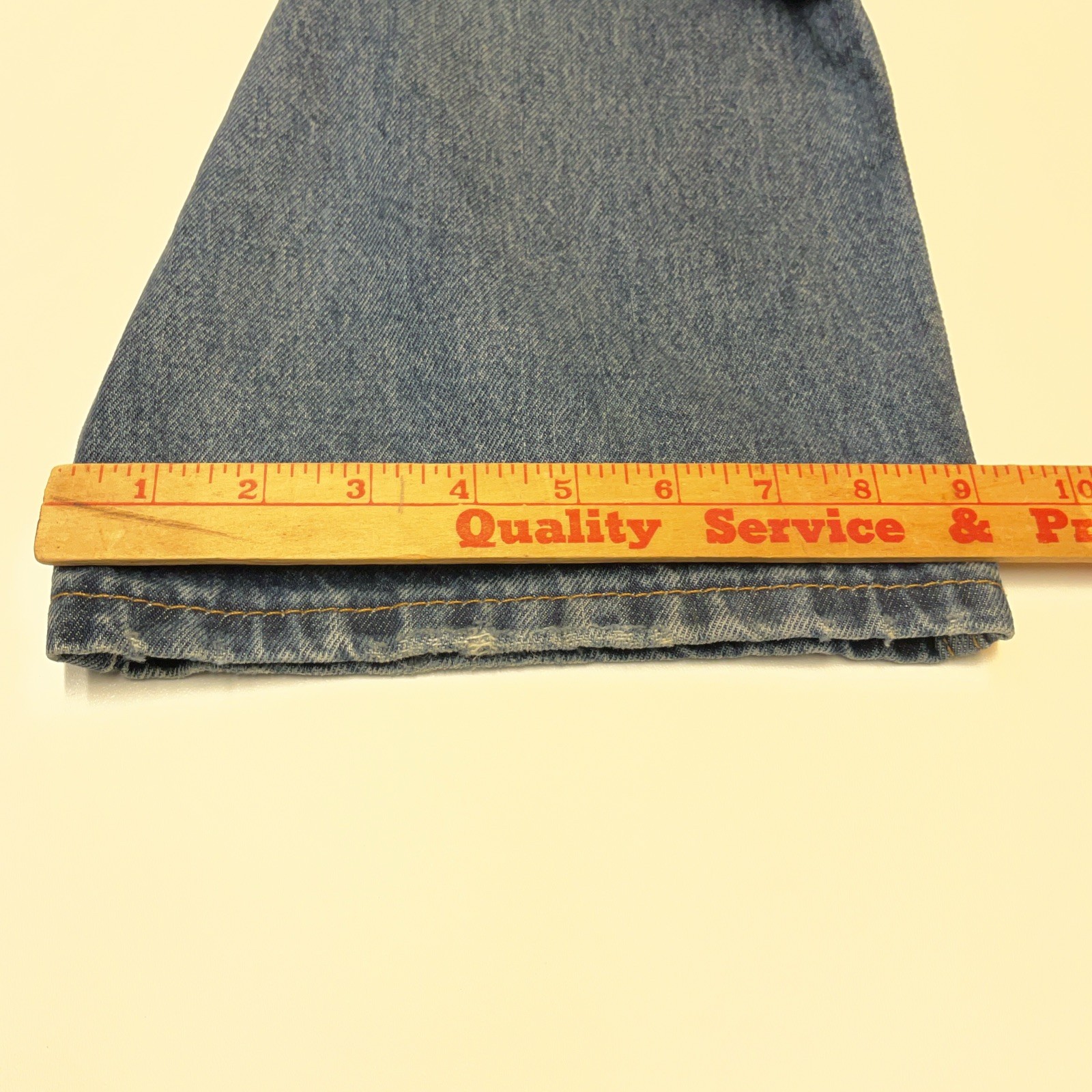 Levi ‘s Premium Men’s 578 Baggy Thru out Denim Jeans Sz. 29-30Wx32L Gray See Des