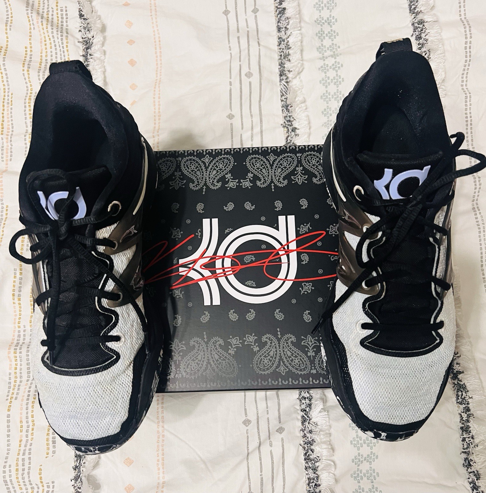 Nike KD15 Refugee White Black Royal Tint Basketball Shoes DC1975-101 Size 10 1/2