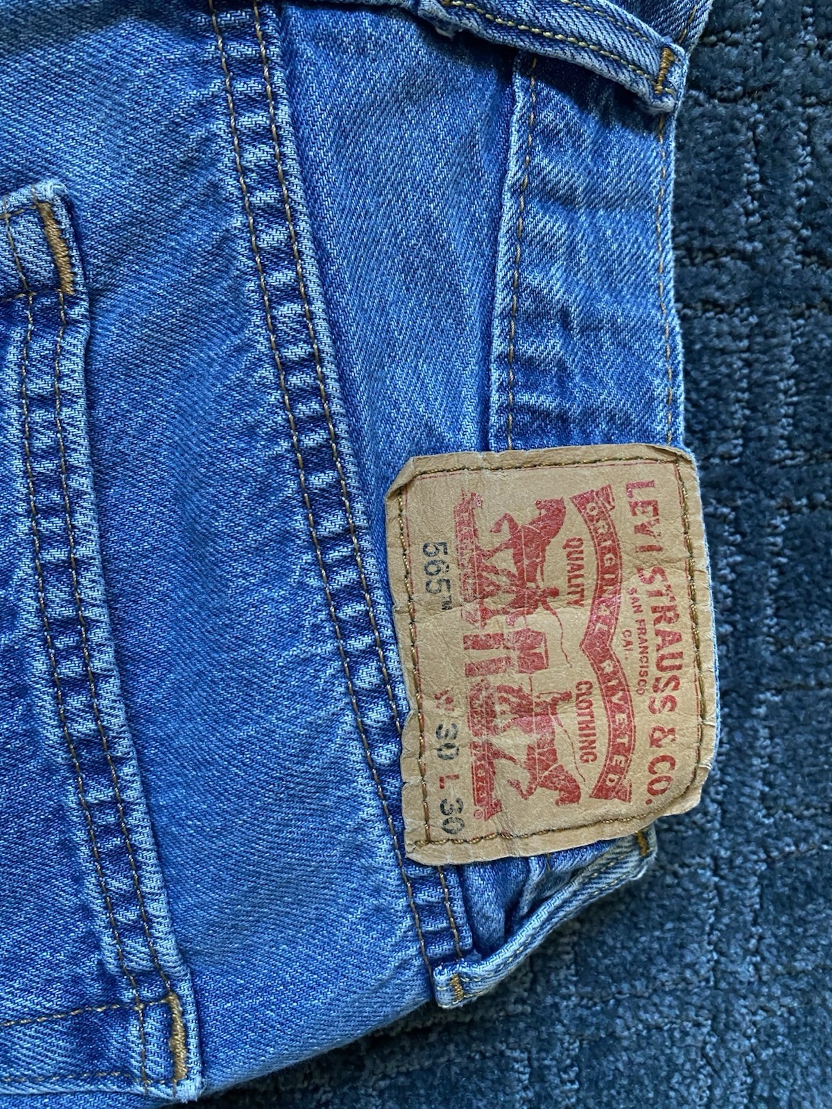 Levi’s Men’s Blue Denim Jeans Straight Regular Fit Mid Rise 5-Pocket
